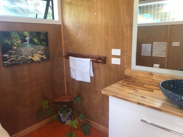 Sunrise Cabin At First Light Rangihaeata Retreat Takaka Eksteriør bilde